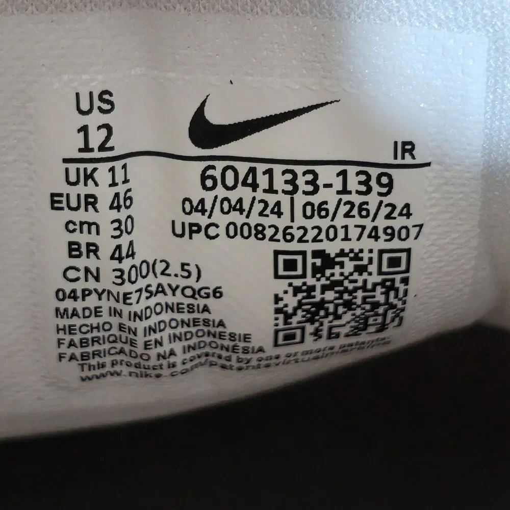 Nike Air Max Plus Triple White Running Shoes 604133-139 Men's Size 12